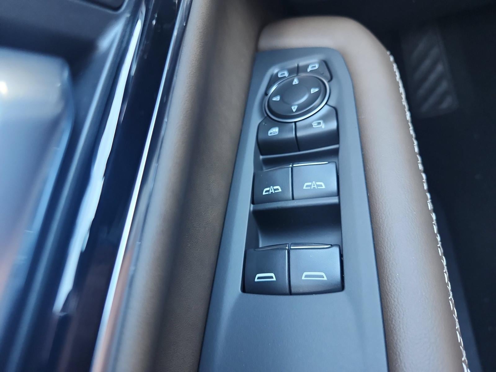2027 GMC Yukon Denali Ultimate - Photo 19