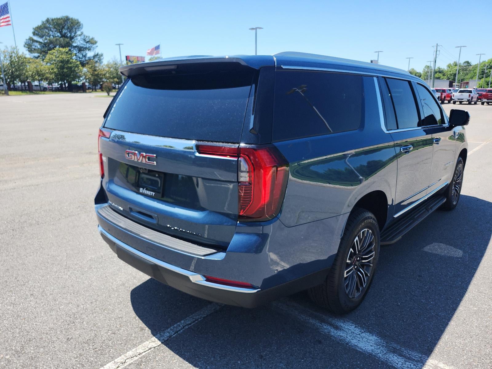 2026 GMC Yukon XL Elevation
