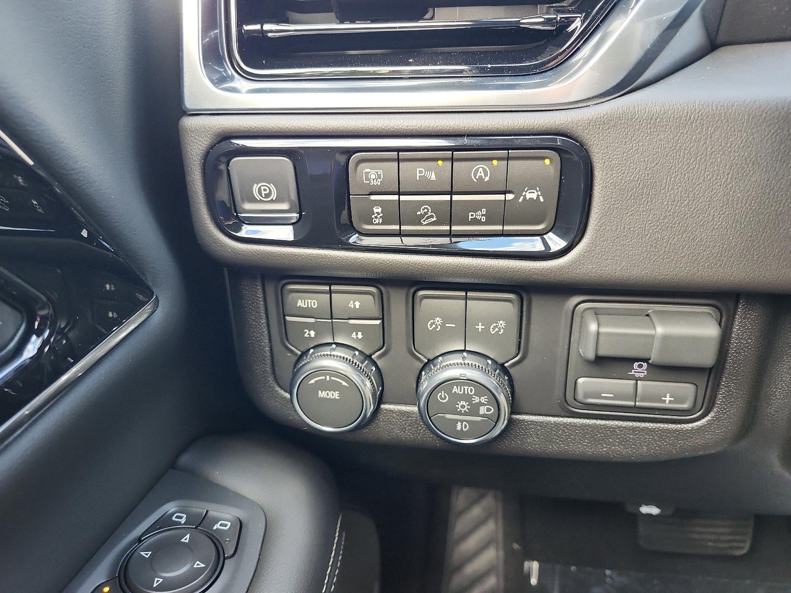 2026 GMC Yukon XL 4WD 4dr Elevation