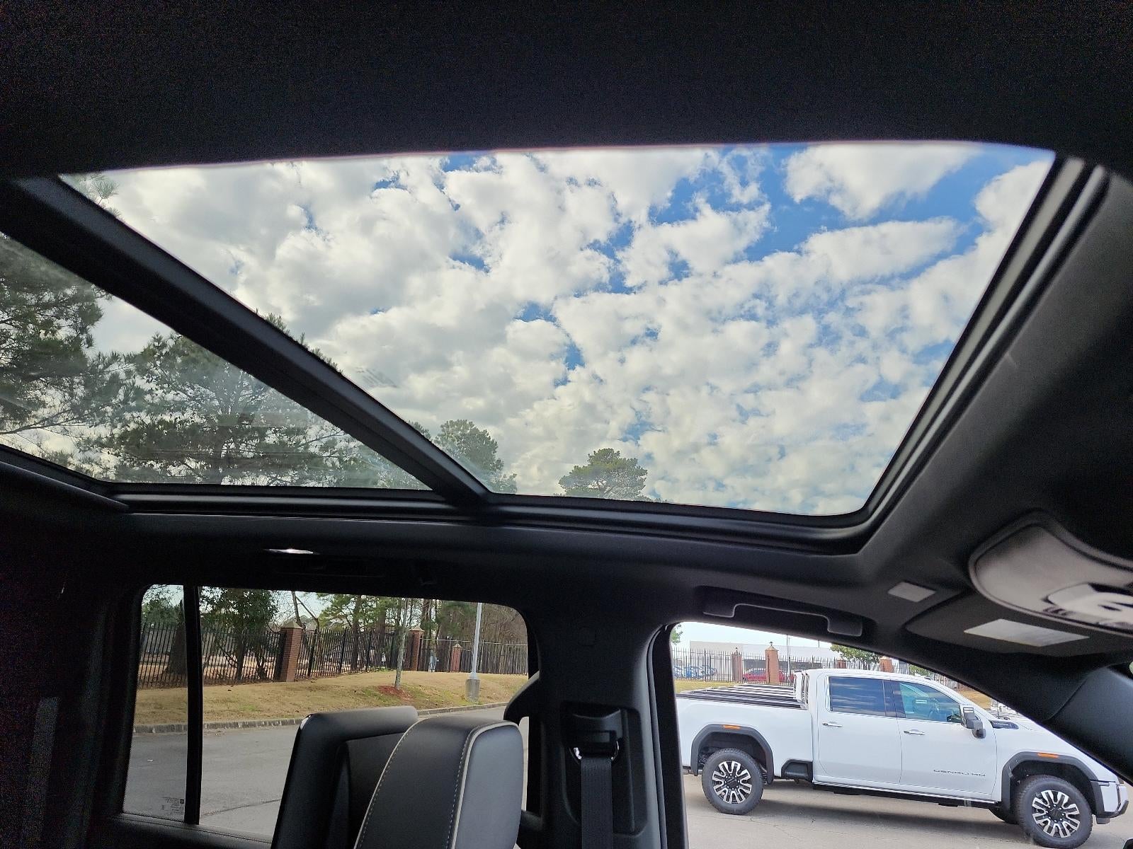 2026 GMC Yukon XL 4WD 4dr Elevation