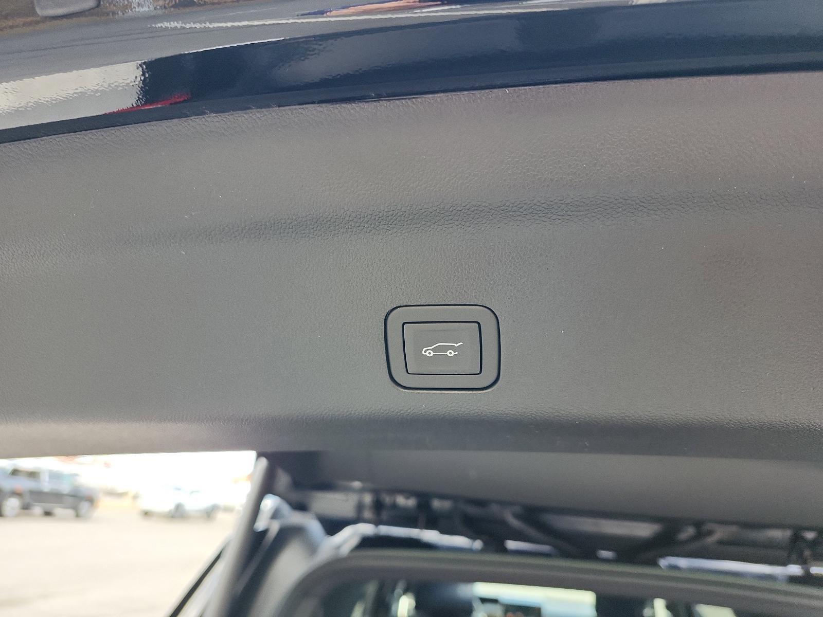 2026 GMC Yukon XL 4WD 4dr Elevation