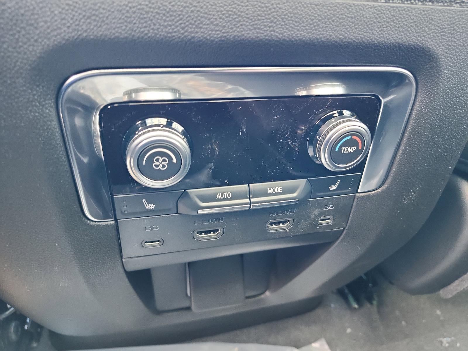 2026 GMC Yukon XL 4WD 4dr Elevation