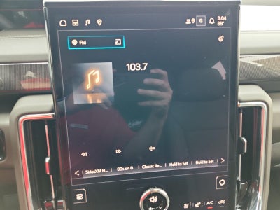 2026 GMC Yukon XL 4WD 4dr Elevation