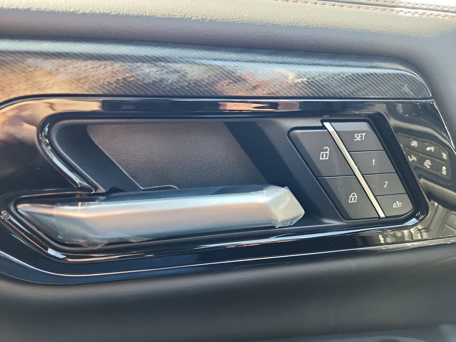 2026 GMC Yukon XL 4WD 4dr AT4