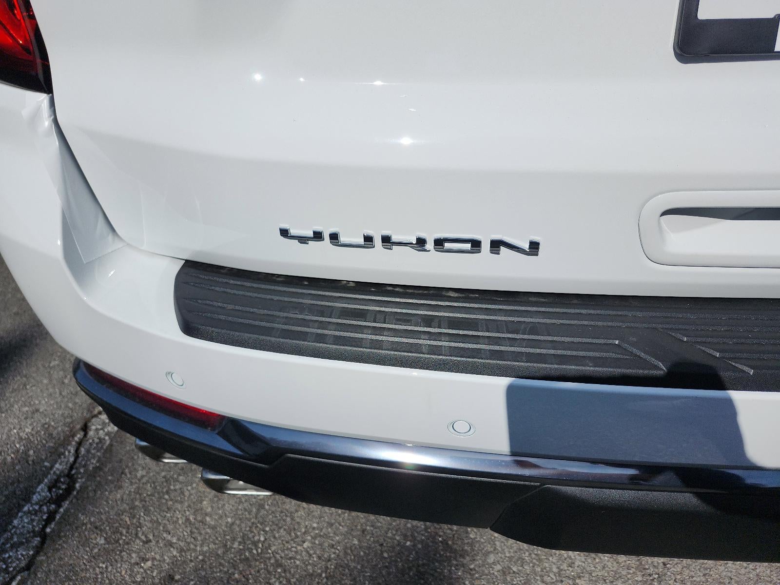 2026 GMC Yukon XL 4WD 4dr AT4