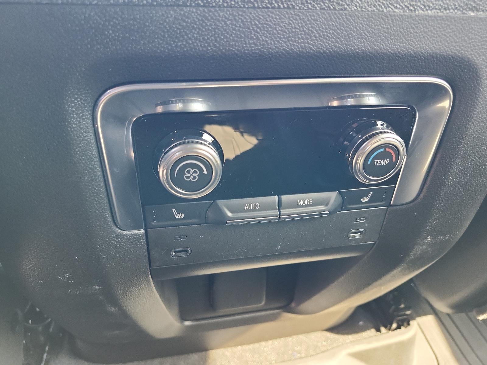 2026 GMC Yukon XL 4WD 4dr AT4