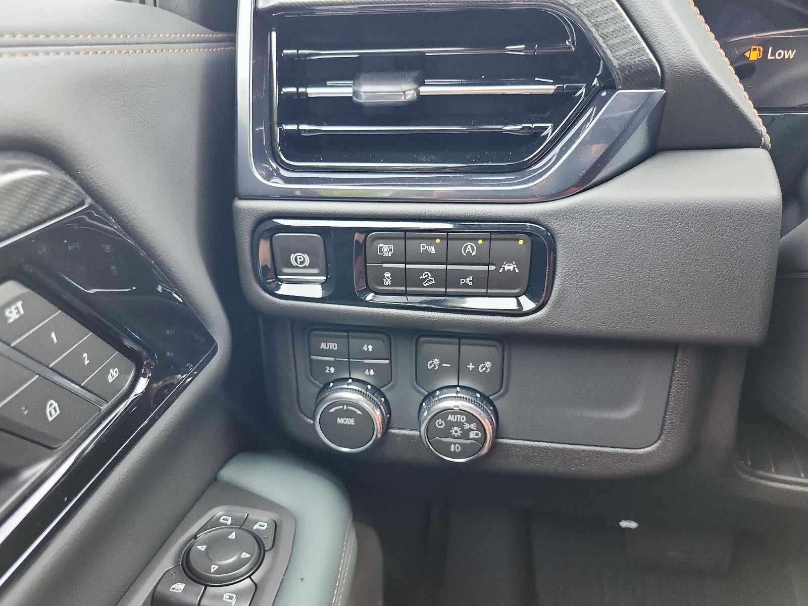 2026 GMC Yukon XL 4WD 4dr AT4