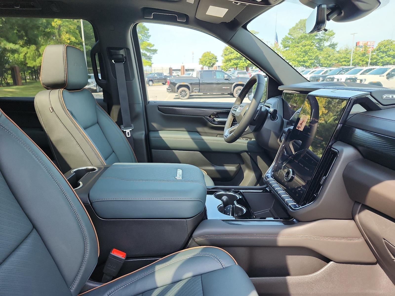 2026 GMC Yukon XL 4WD 4dr AT4