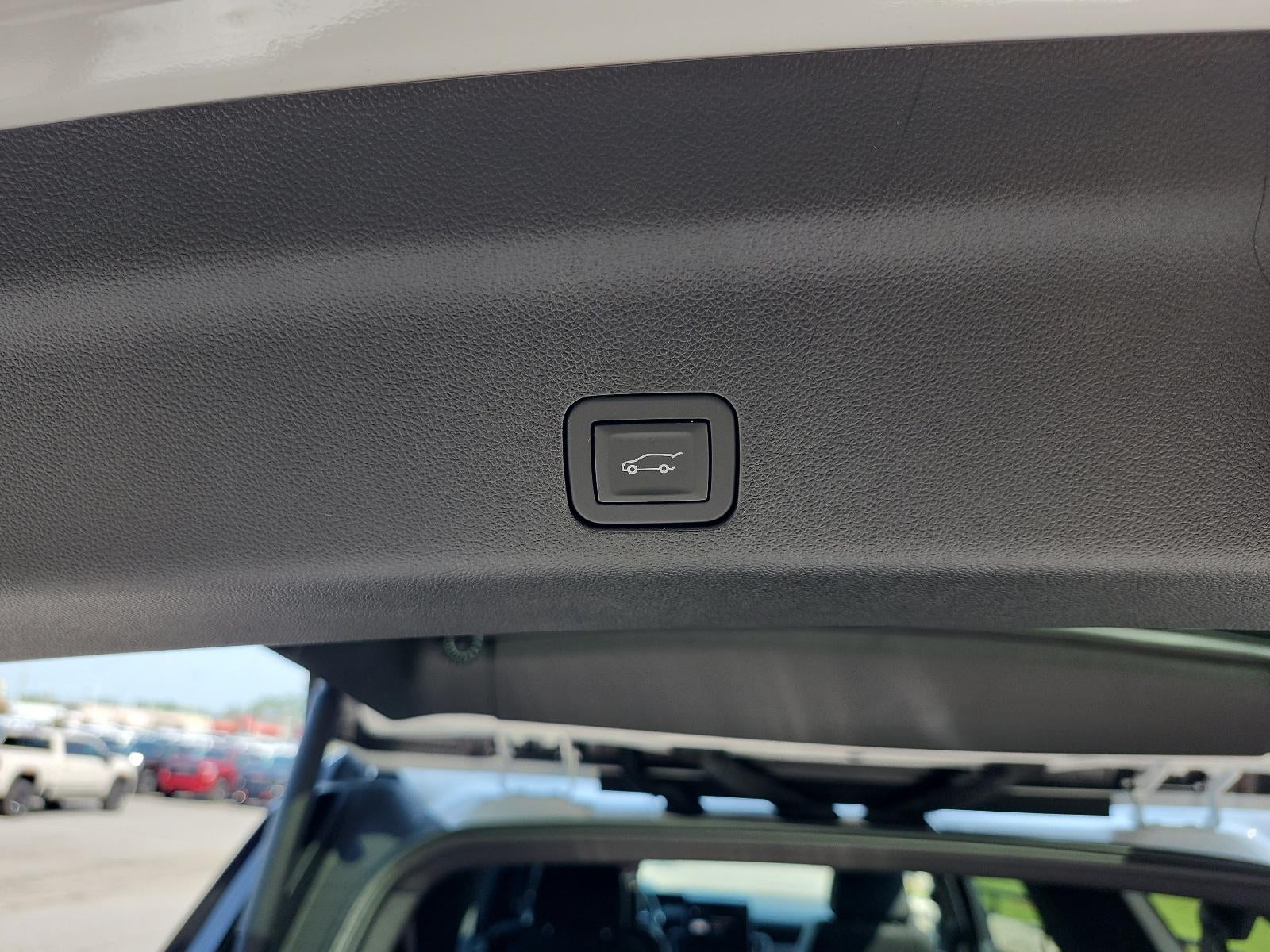 2026 GMC Yukon XL 4WD 4dr AT4