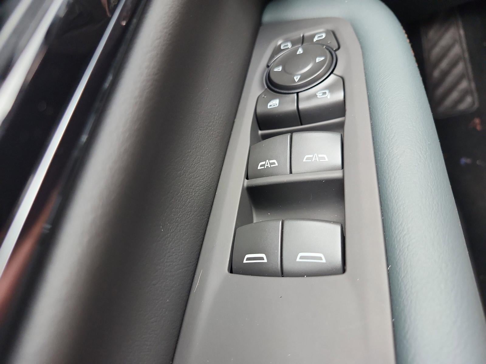 2026 GMC Yukon XL 4WD 4dr AT4