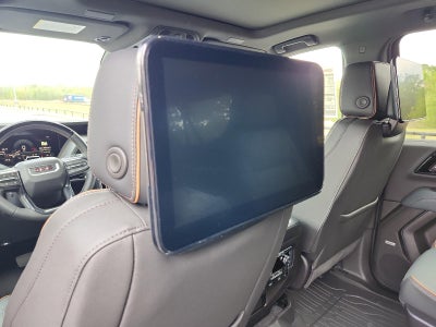 2026 GMC Yukon XL 4WD 4dr AT4