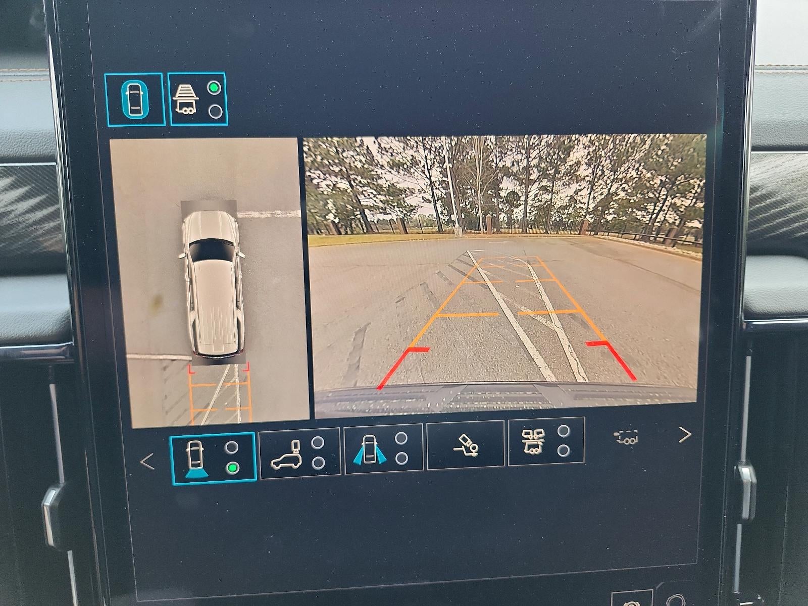 2026 GMC Yukon XL 4WD 4dr AT4