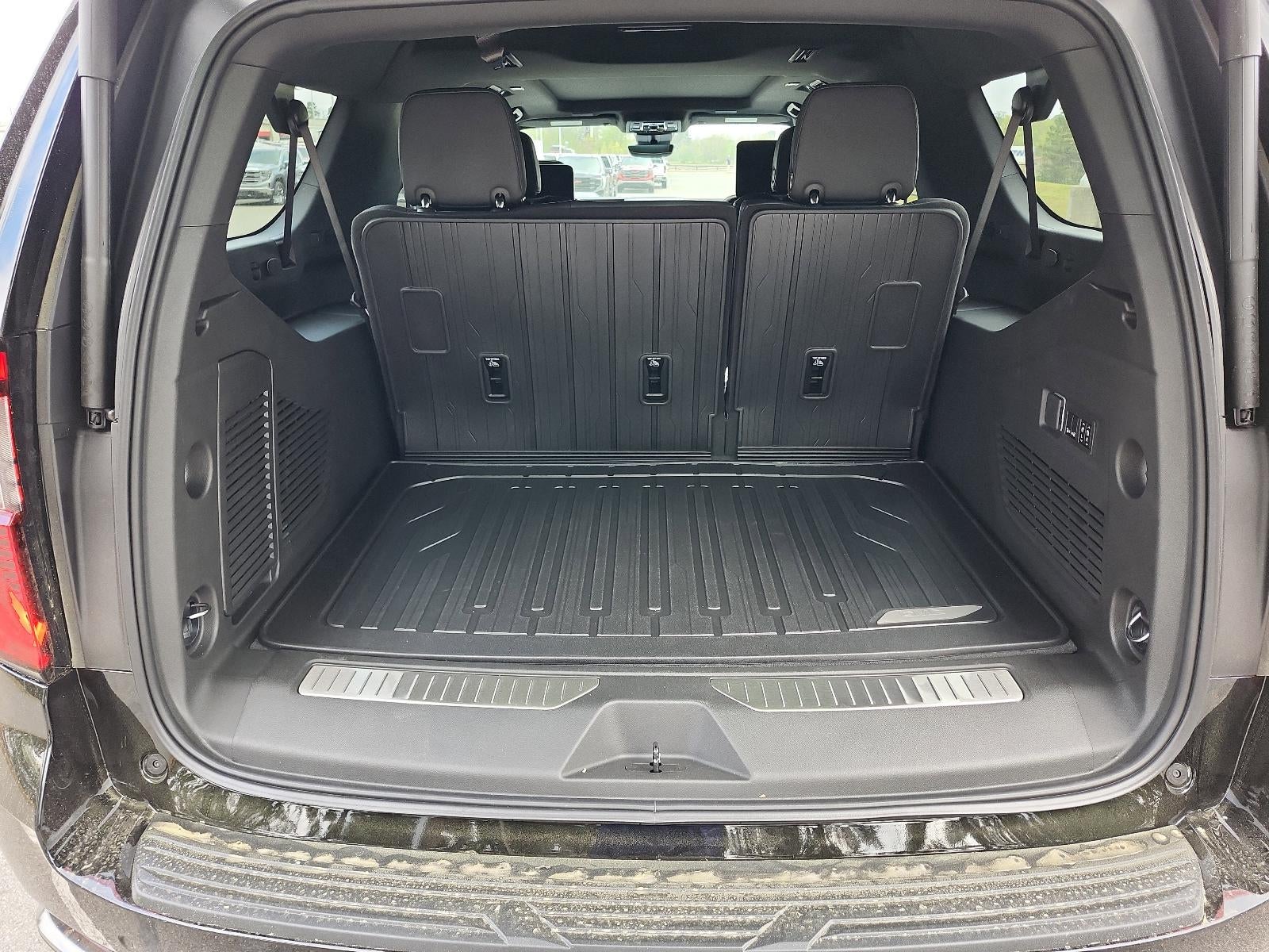 2026 GMC Yukon XL 4WD 4dr AT4