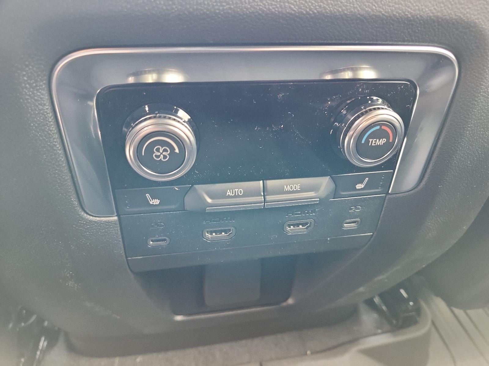 2026 GMC Yukon XL 4WD 4dr AT4