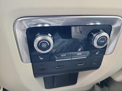 2026 GMC Yukon XL 4WD 4dr Denali