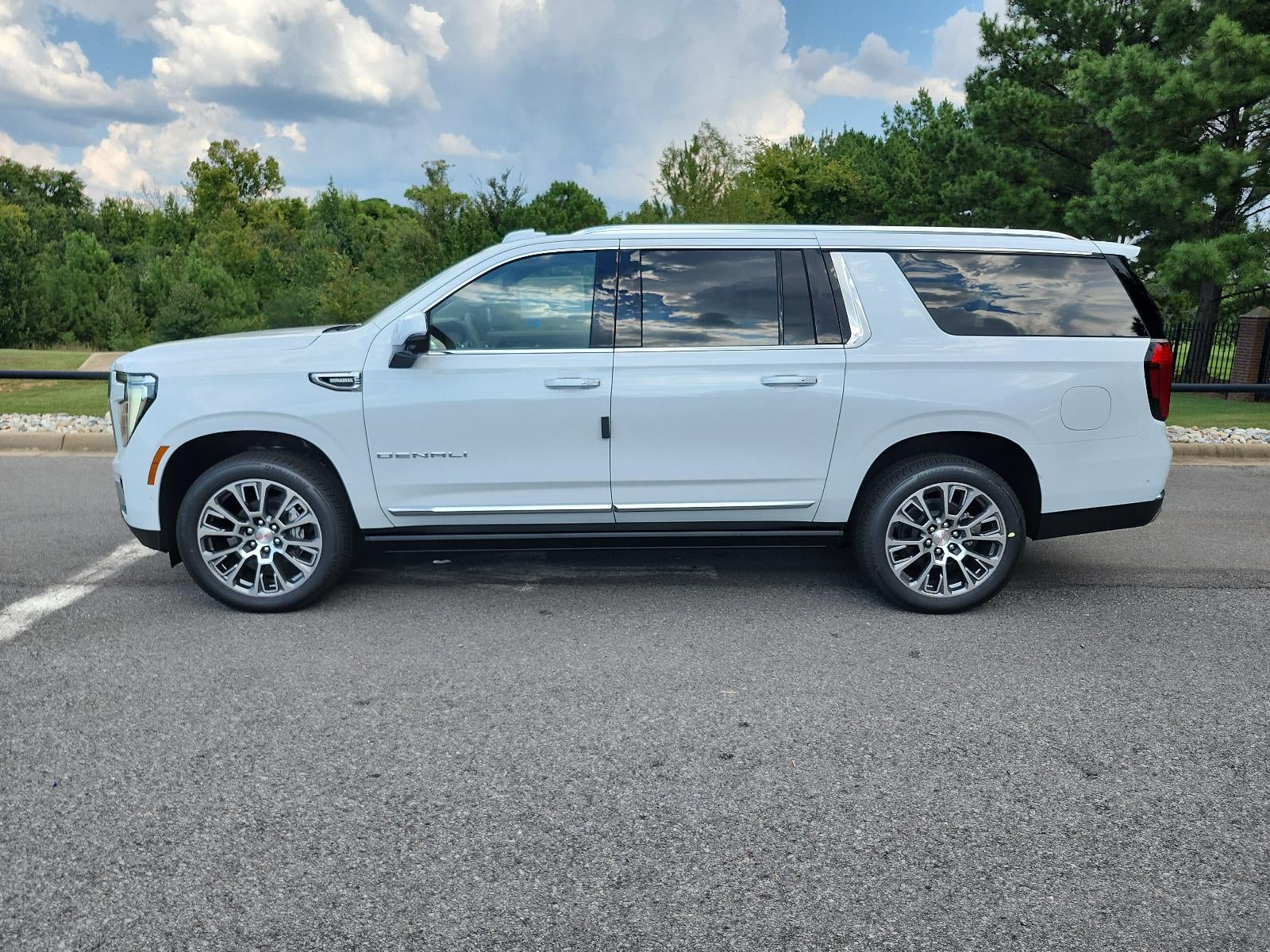 2026 GMC Yukon XL 4WD 4dr Denali