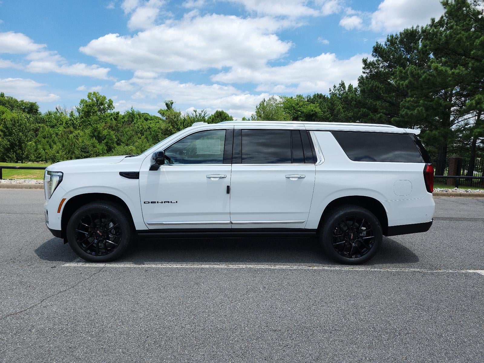 2026 GMC Yukon XL 4WD 4dr Denali
