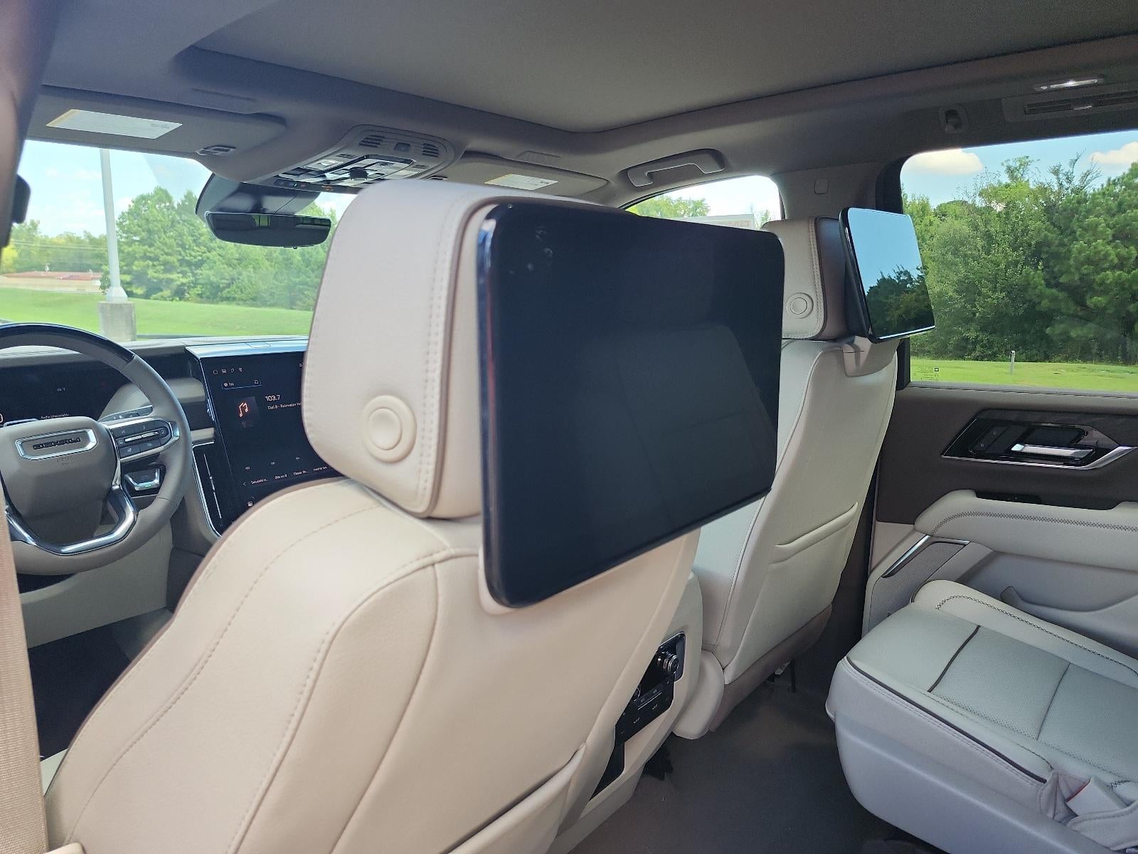 2026 GMC Yukon XL Denali - Photo 10
