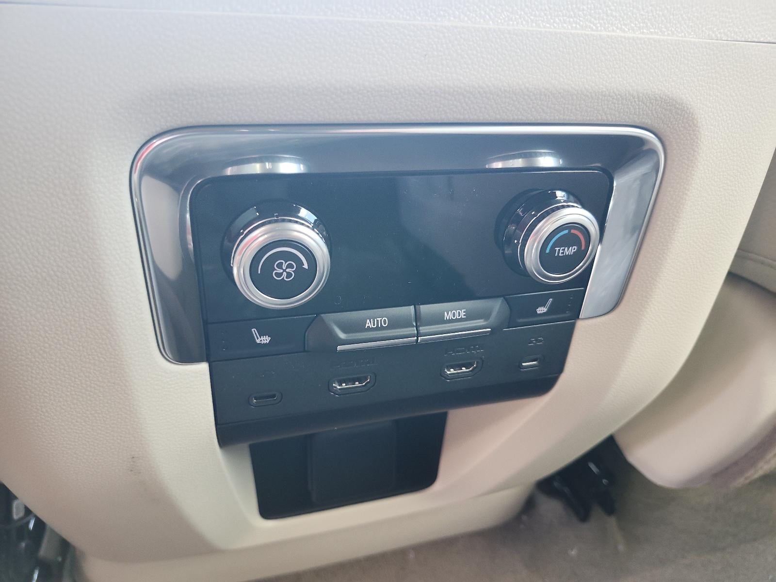2026 GMC Yukon XL Denali - Photo 11