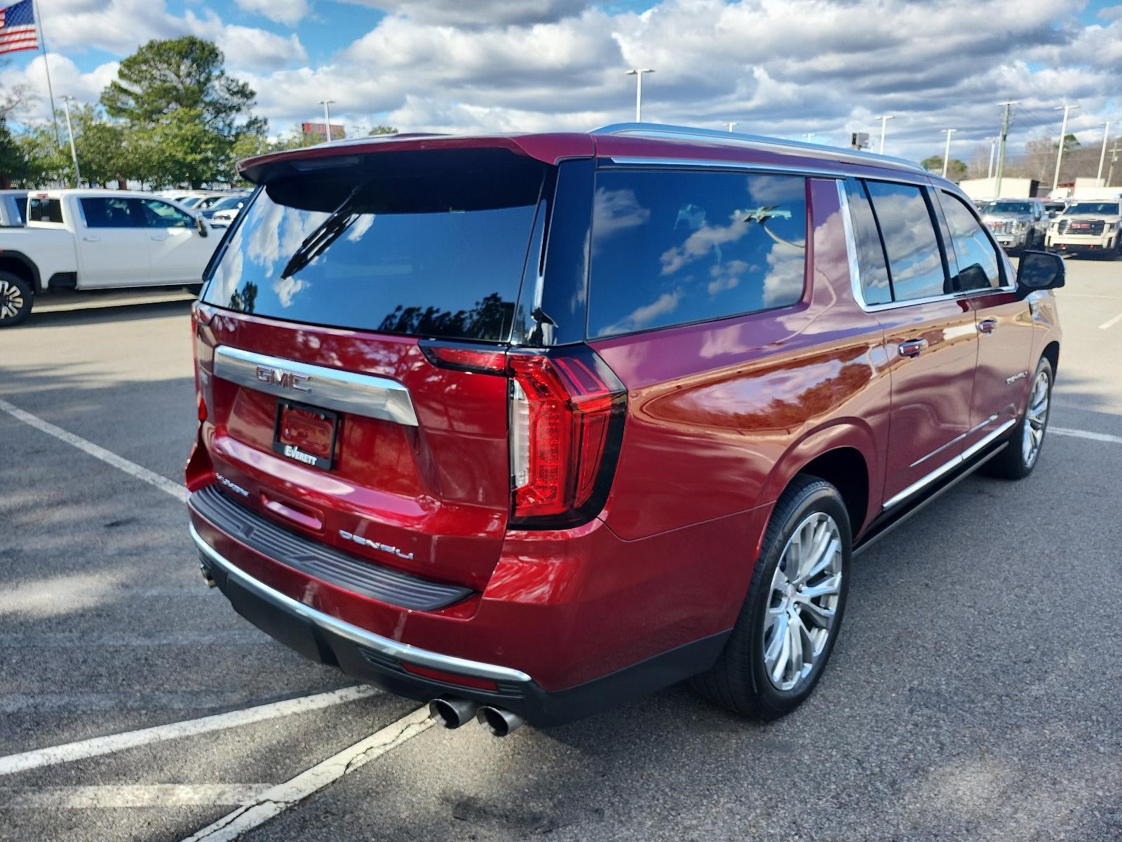2023 GMC Yukon XL Denali