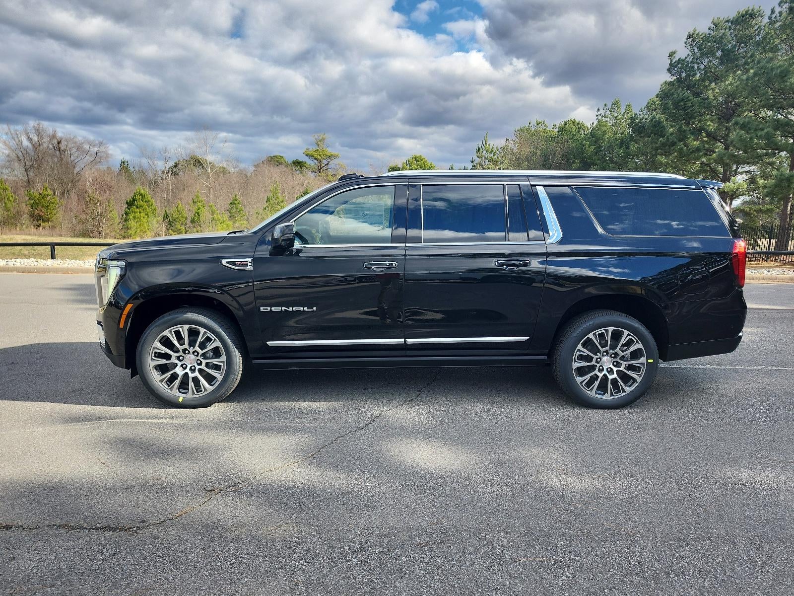 2026 GMC Yukon XL 4WD 4dr Denali
