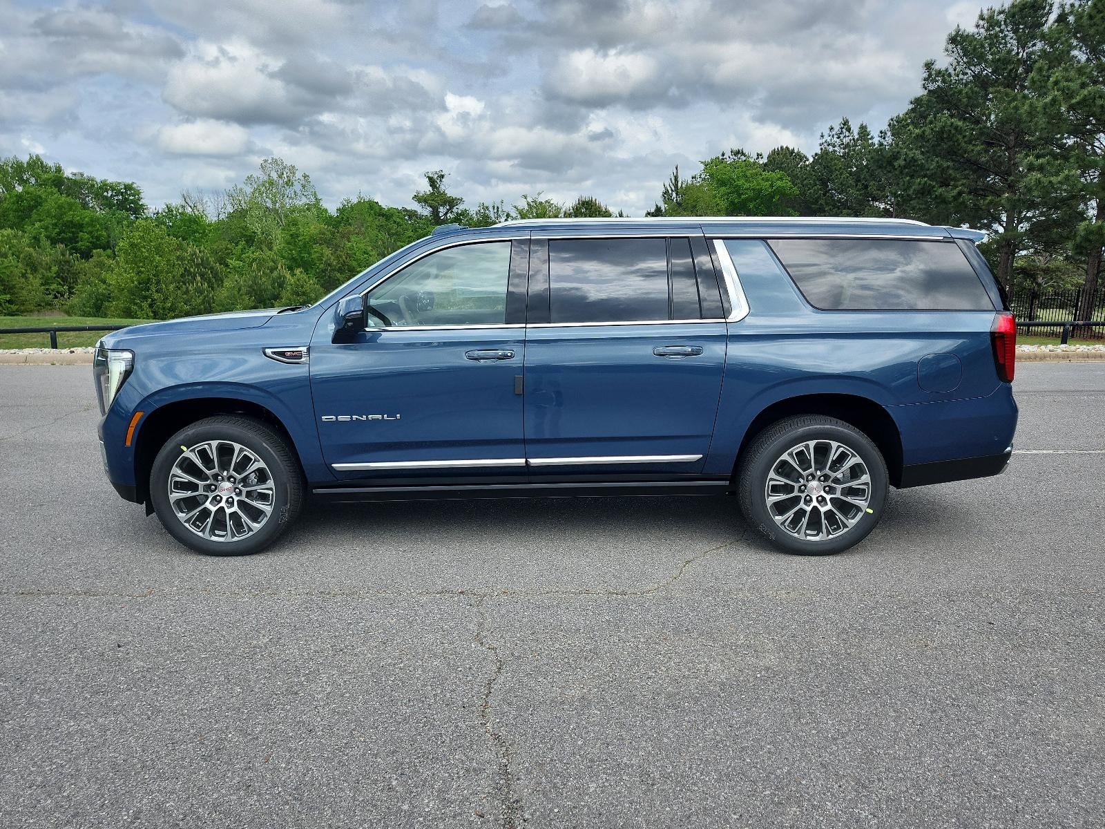 2026 GMC Yukon XL 4WD 4dr Denali