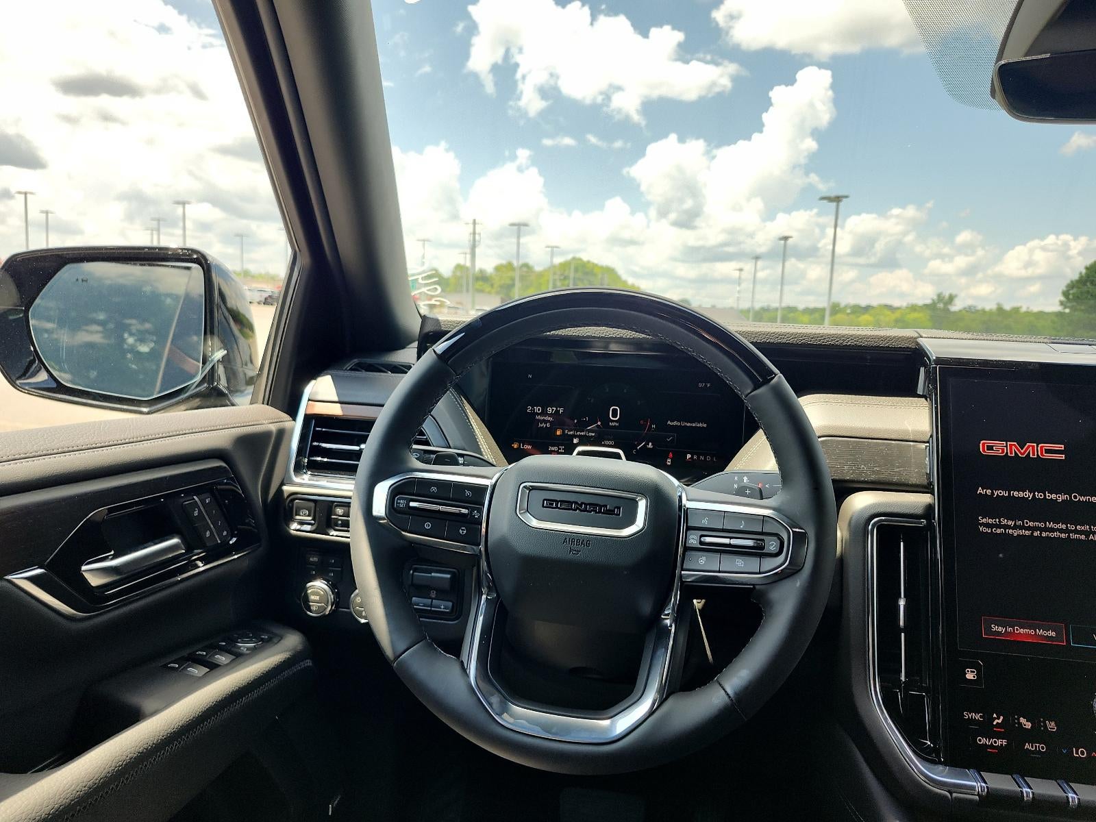 2026 GMC Yukon XL 4WD 4dr Denali