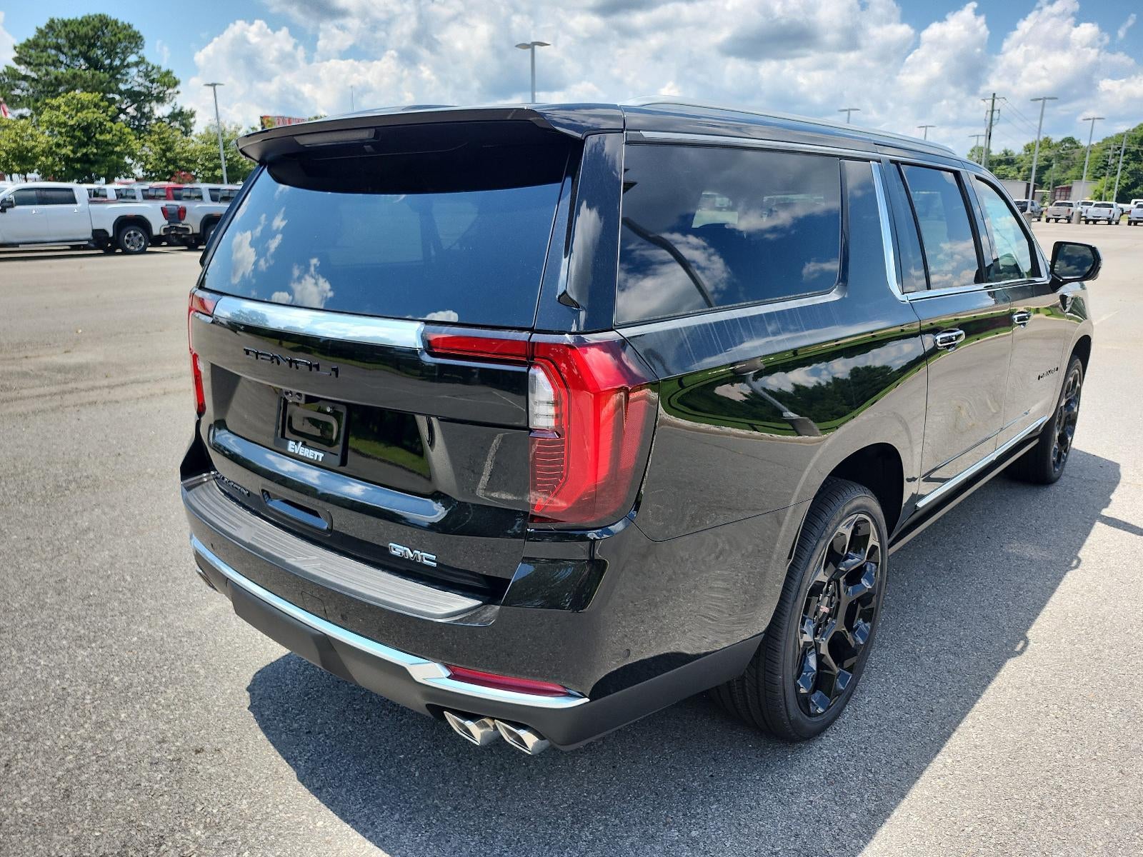 2026 GMC Yukon XL 4WD 4dr Denali