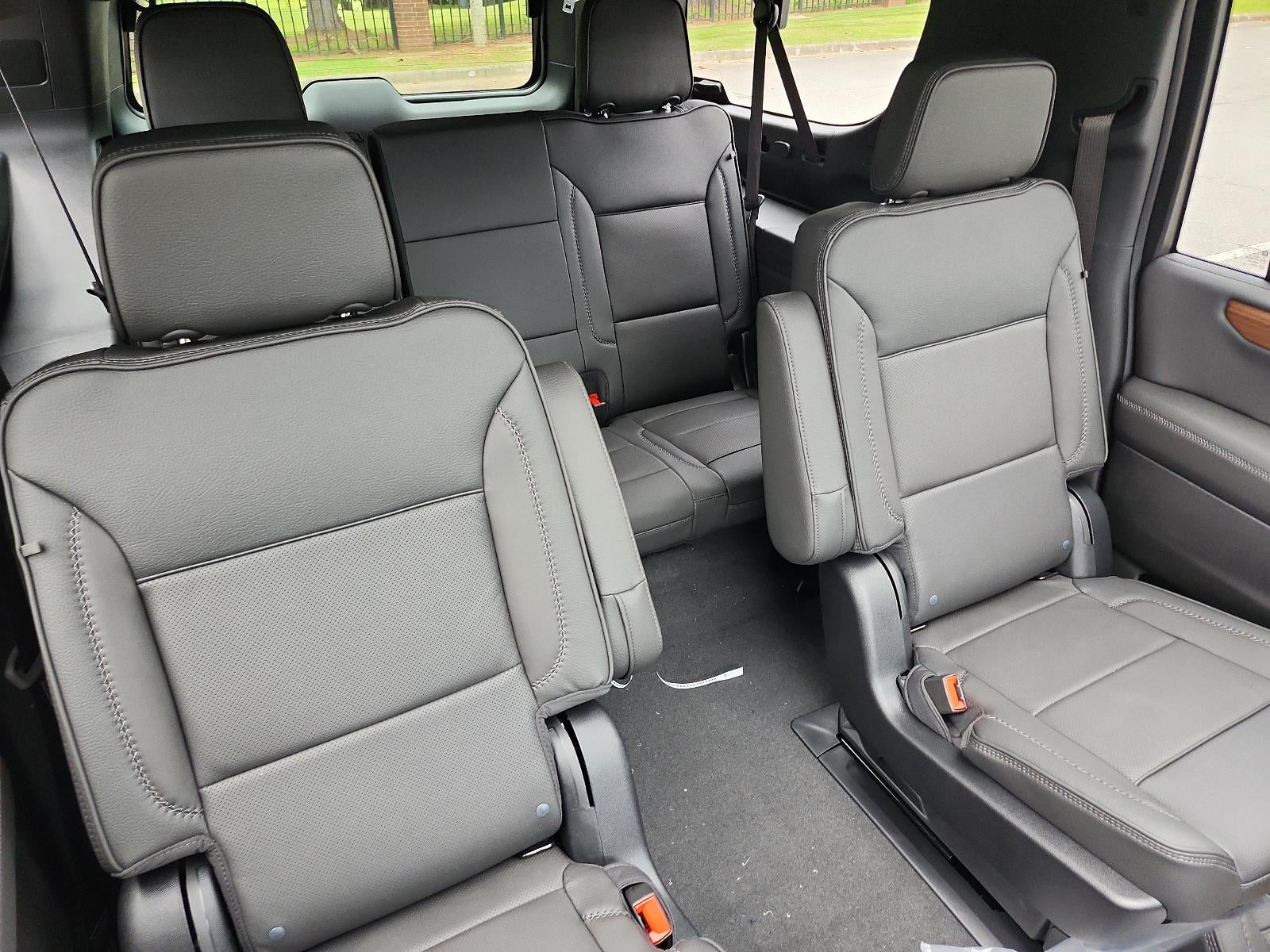 2026 GMC Yukon XL Denali - Photo 13