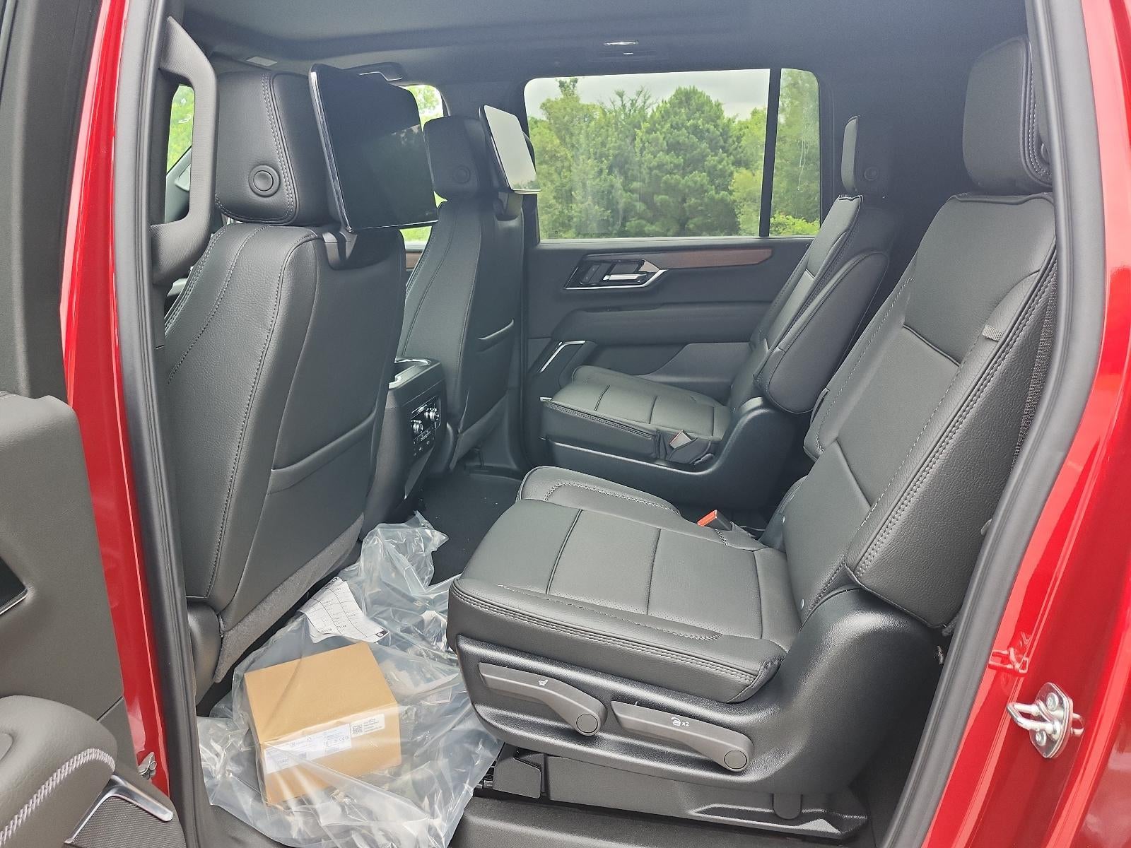 2026 GMC Yukon XL Denali - Photo 14
