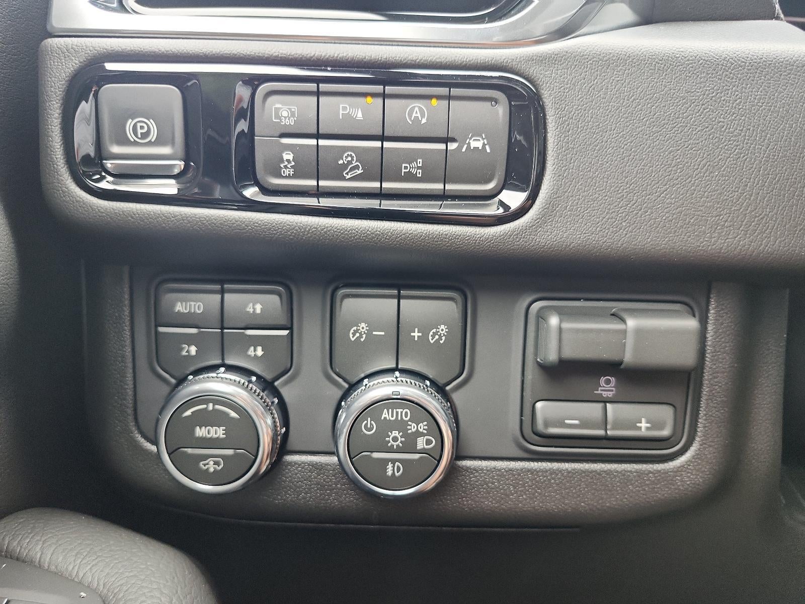2026 GMC Yukon XL Denali - Photo 26