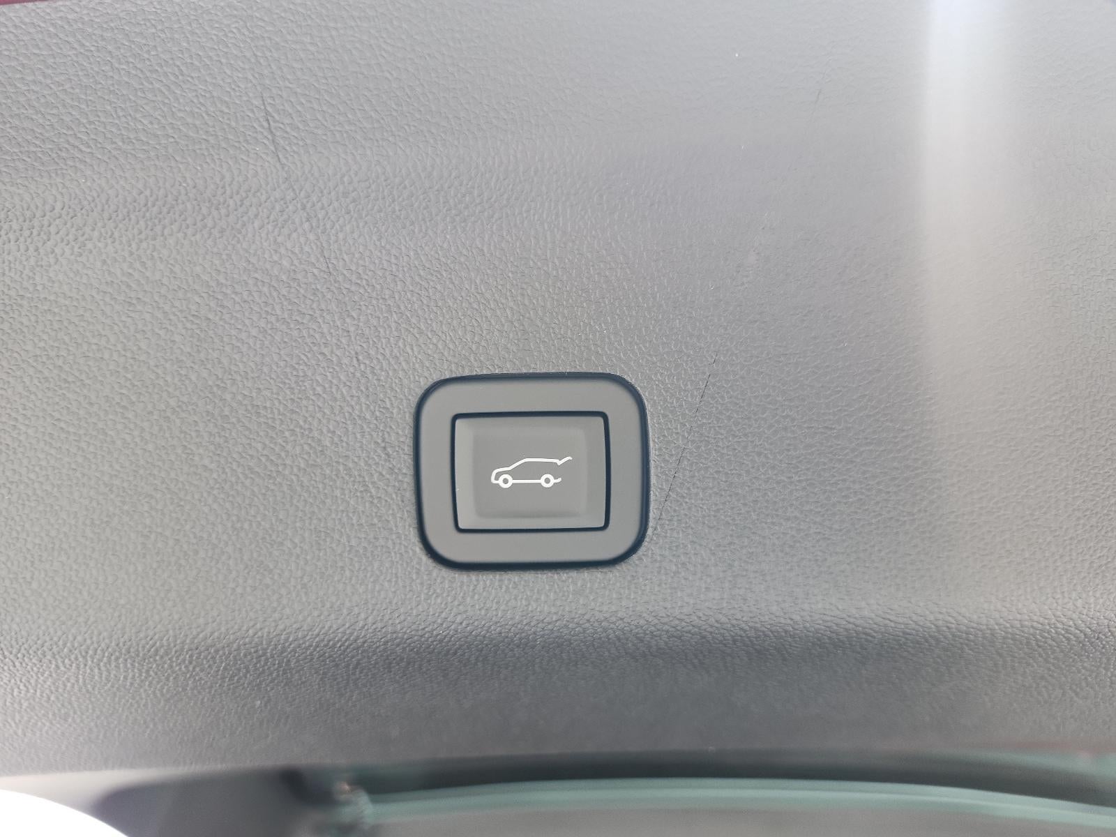 2026 GMC Yukon XL Denali - Photo 7