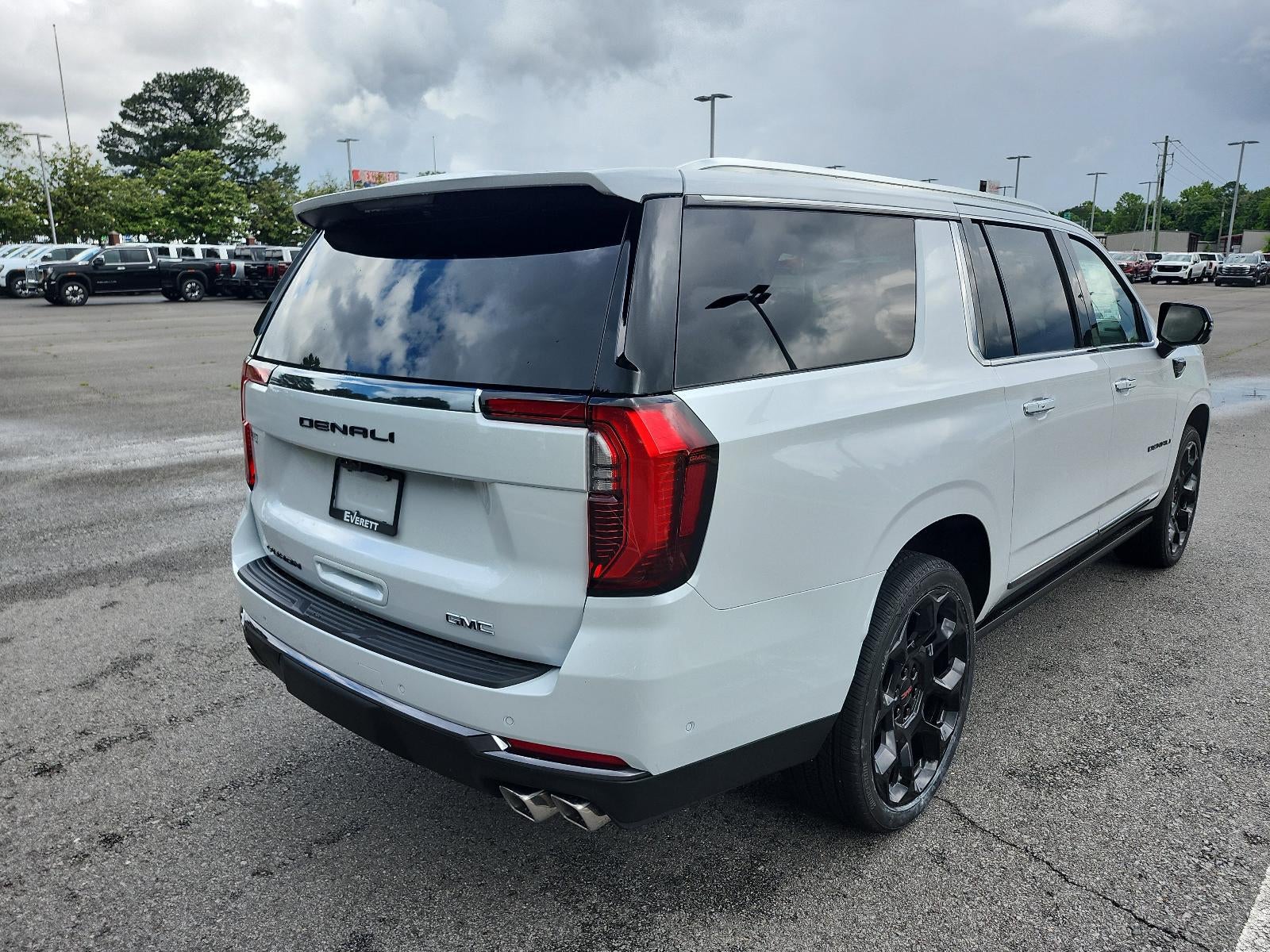 2026 GMC Yukon XL 4WD 4dr Denali Ultimate