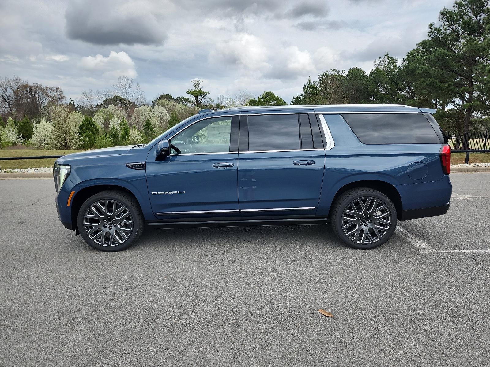 2026 GMC Yukon XL 4WD 4dr Denali Ultimate