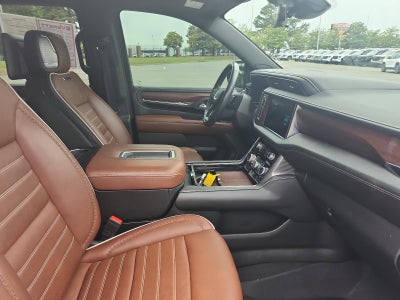 2023 GMC Yukon XL Denali Ultimate