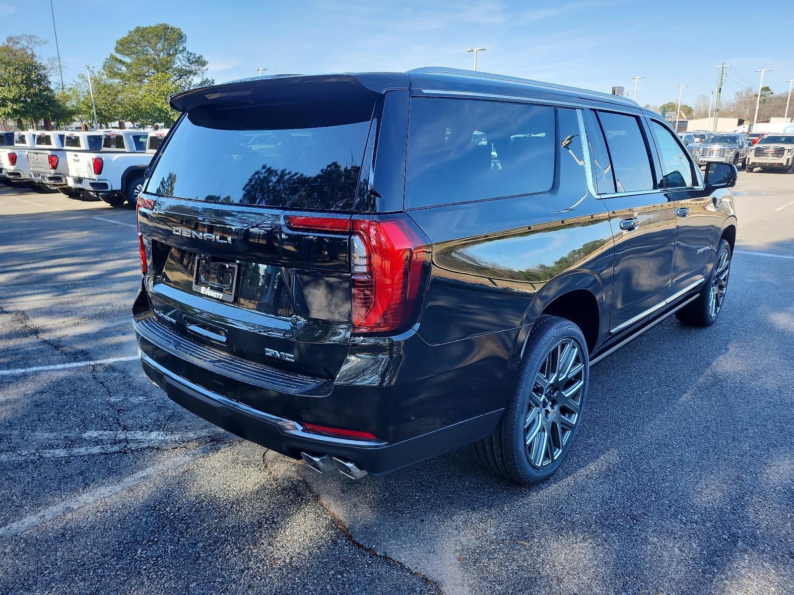 2026 GMC Yukon XL 4WD 4dr Denali Ultimate