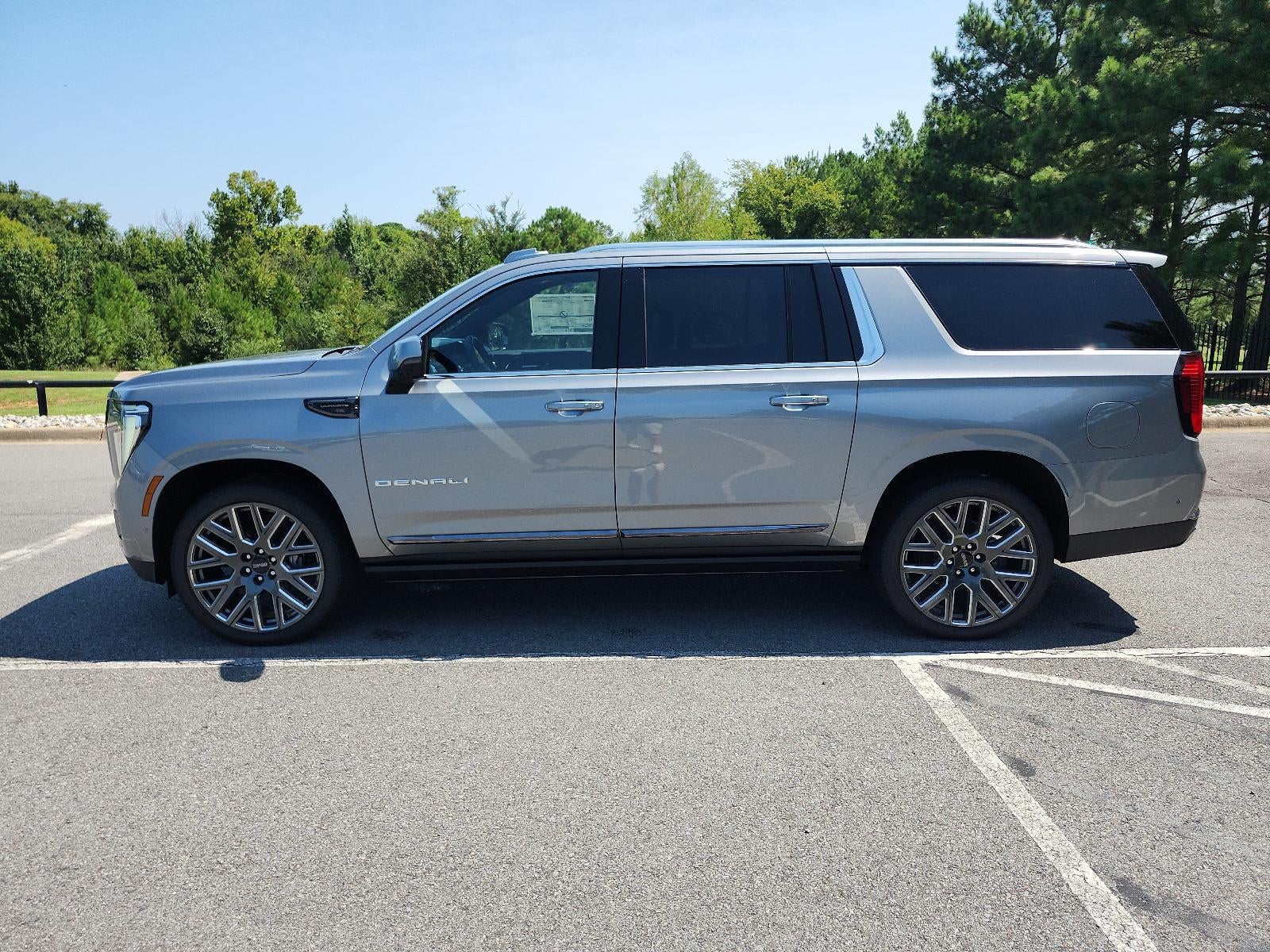 2026 GMC Yukon XL 4WD 4dr Denali Ultimate