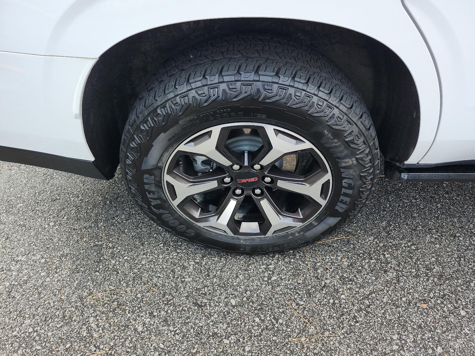 2025 GMC Yukon AT4 Ultimate