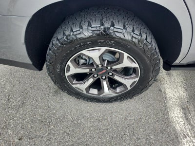 2025 GMC Yukon AT4 Ultimate