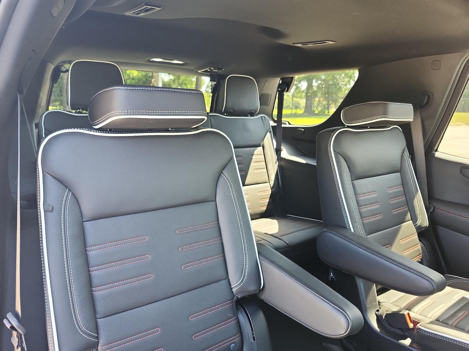 2025 GMC Yukon AT4 Ultimate - Photo 11