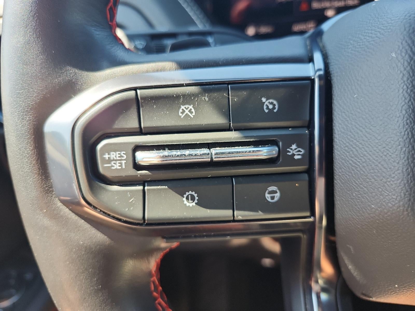 2025 GMC Yukon AT4 Ultimate - Photo 26