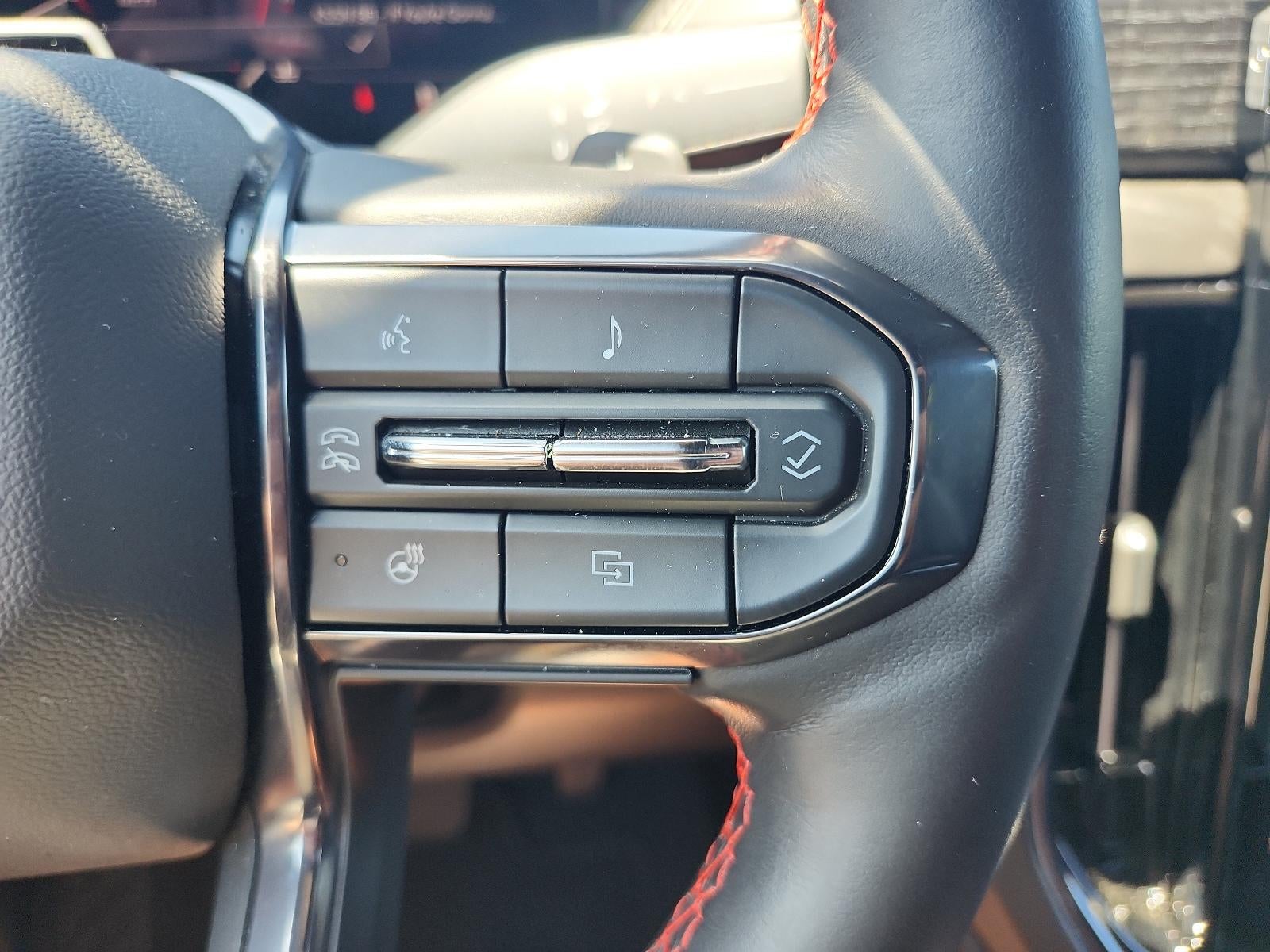 2025 GMC Yukon AT4 Ultimate - Photo 27