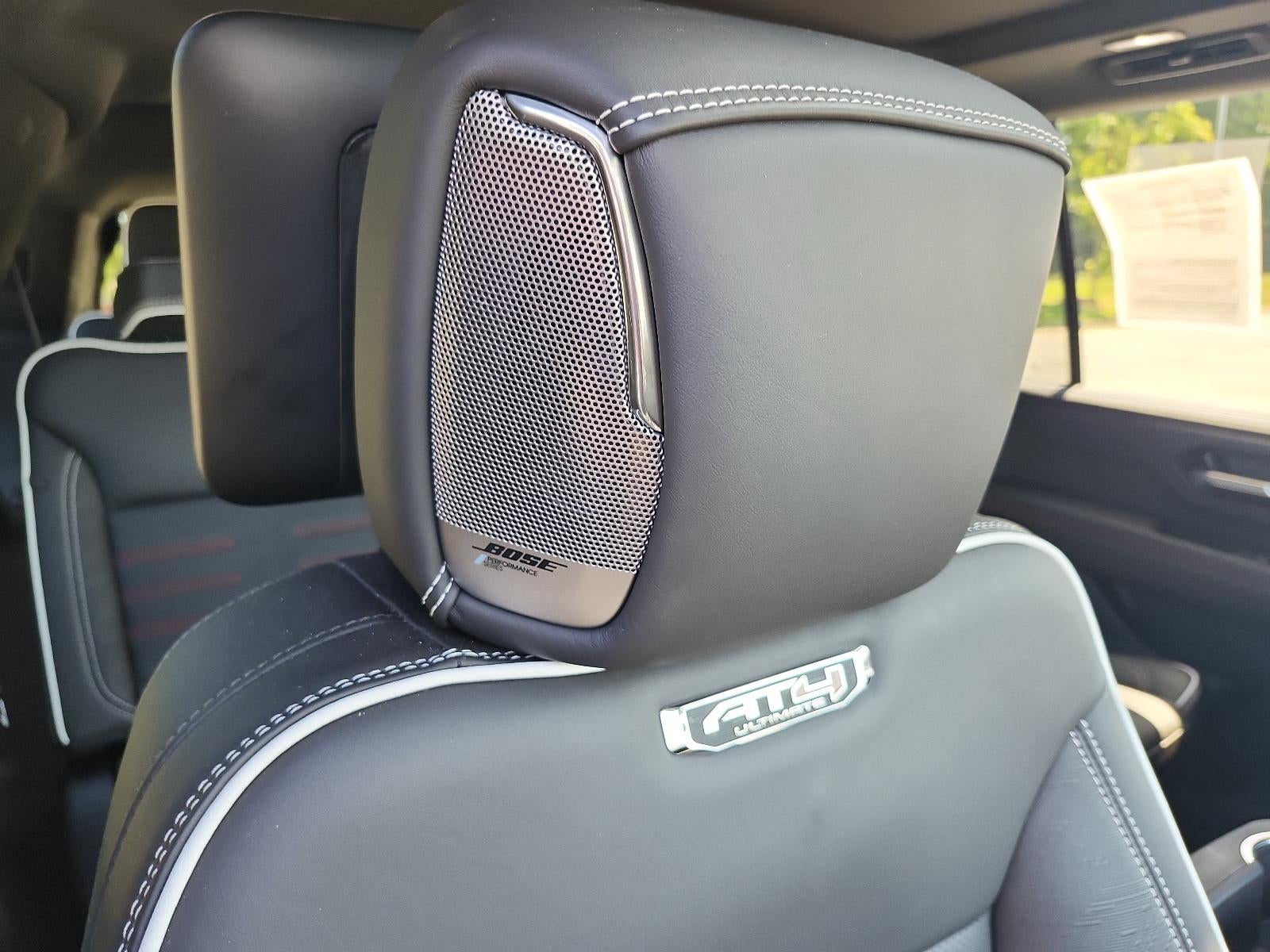 2025 GMC Yukon AT4 Ultimate - Photo 9