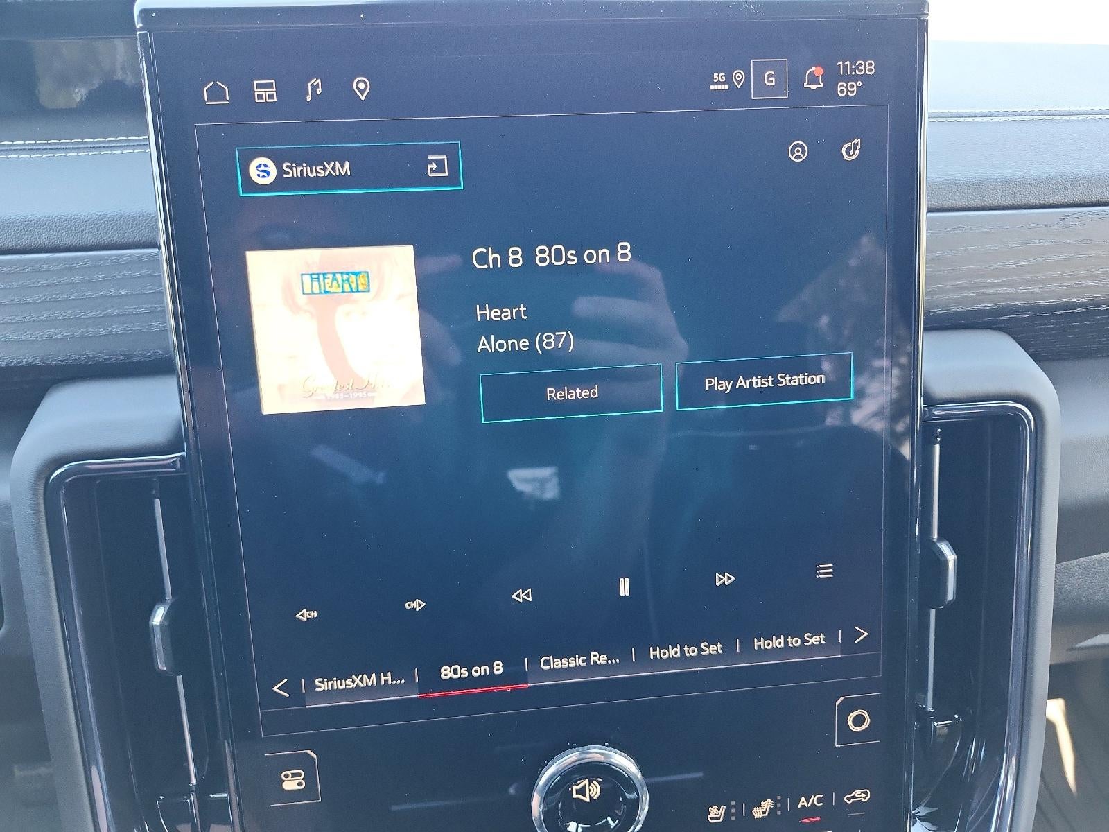 2026 GMC Yukon XL 4WD 4dr AT4 Ultimate