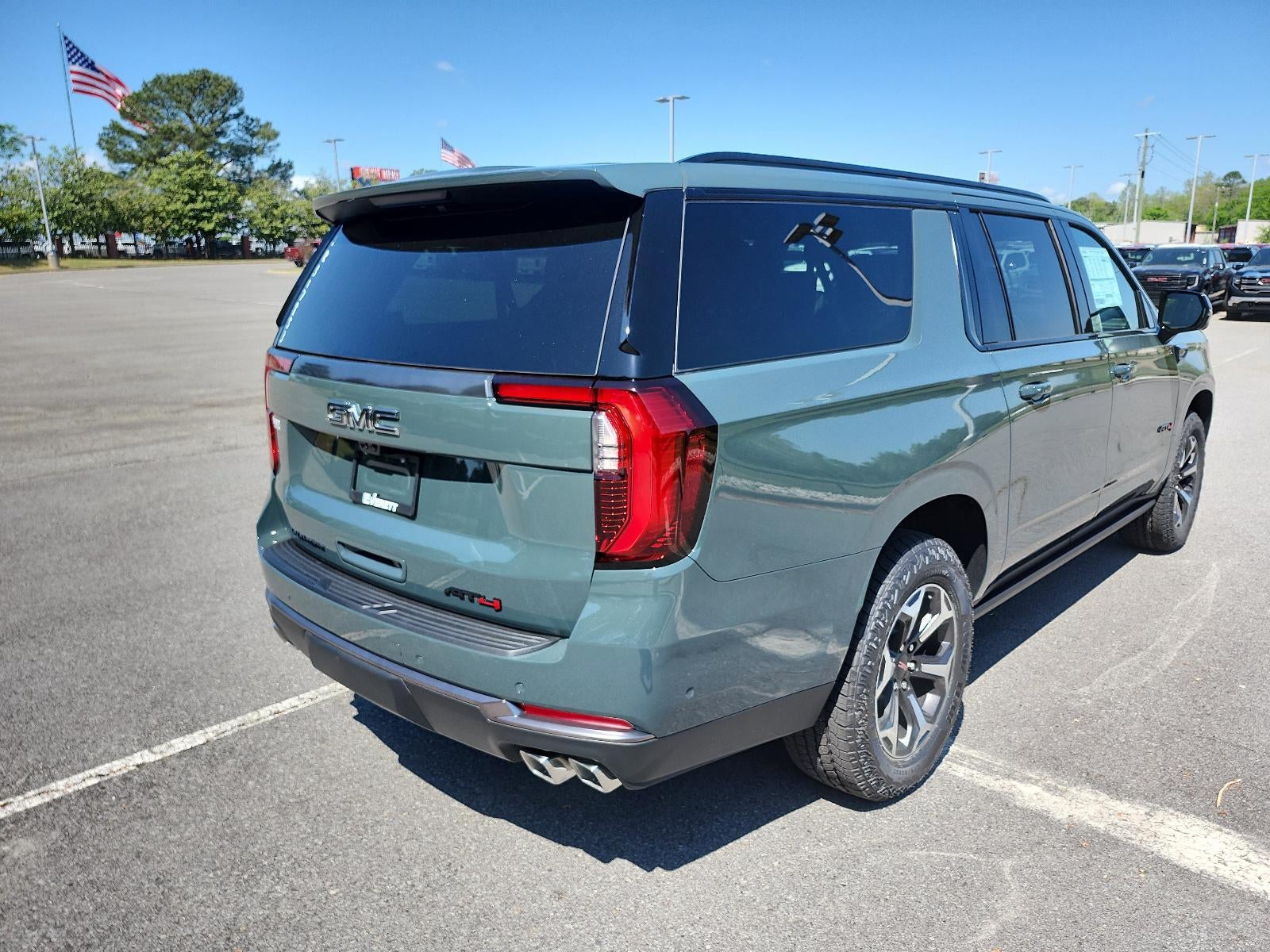 2026 GMC Yukon XL 4WD 4dr AT4 Ultimate