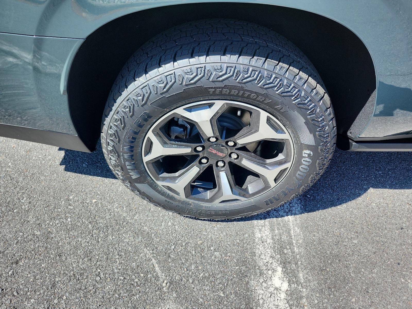 2026 GMC Yukon XL 4WD 4dr AT4 Ultimate