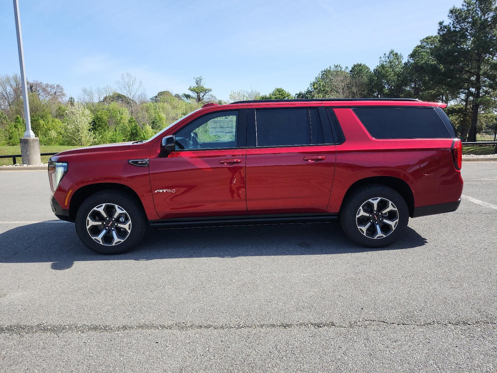 2026 GMC Yukon XL 4WD 4dr AT4 Ultimate