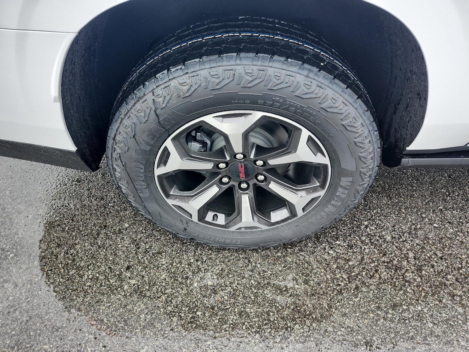 2026 GMC Yukon XL 4WD 4dr AT4 Ultimate