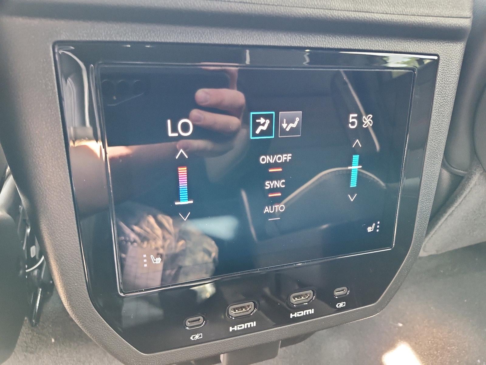 2026 GMC Yukon XL 4WD 4dr AT4 Ultimate