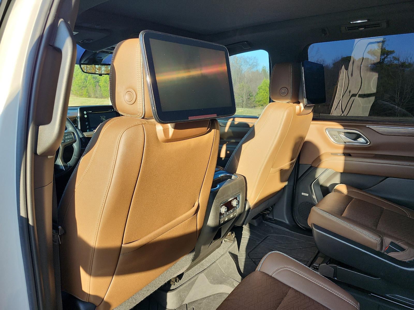 2022 Chevrolet Suburban High Country